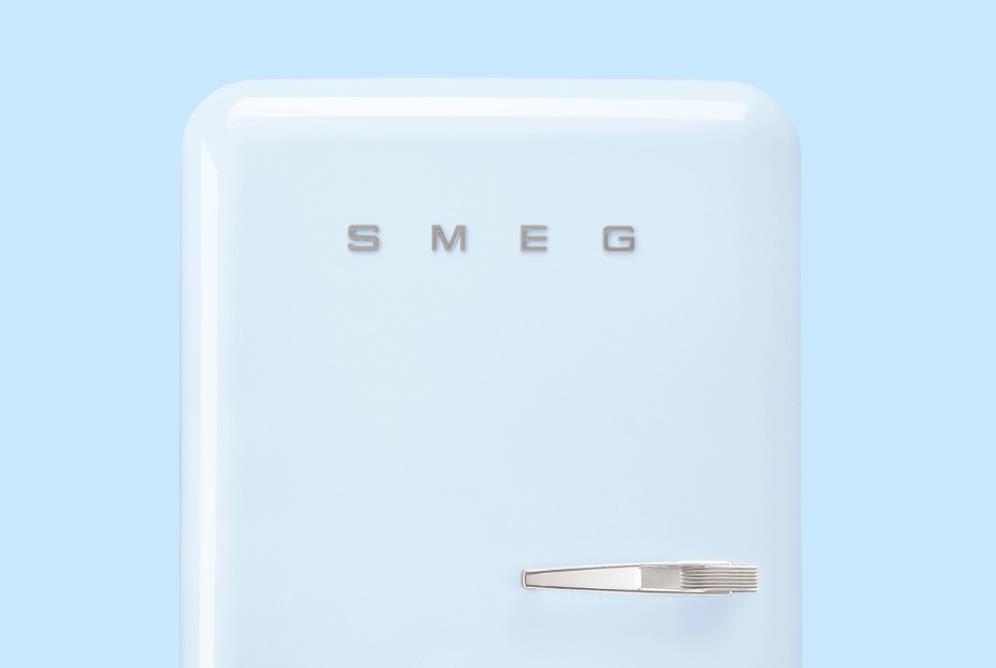 Smeg FAB28复古冰箱新海盐绿阴影备受关注！